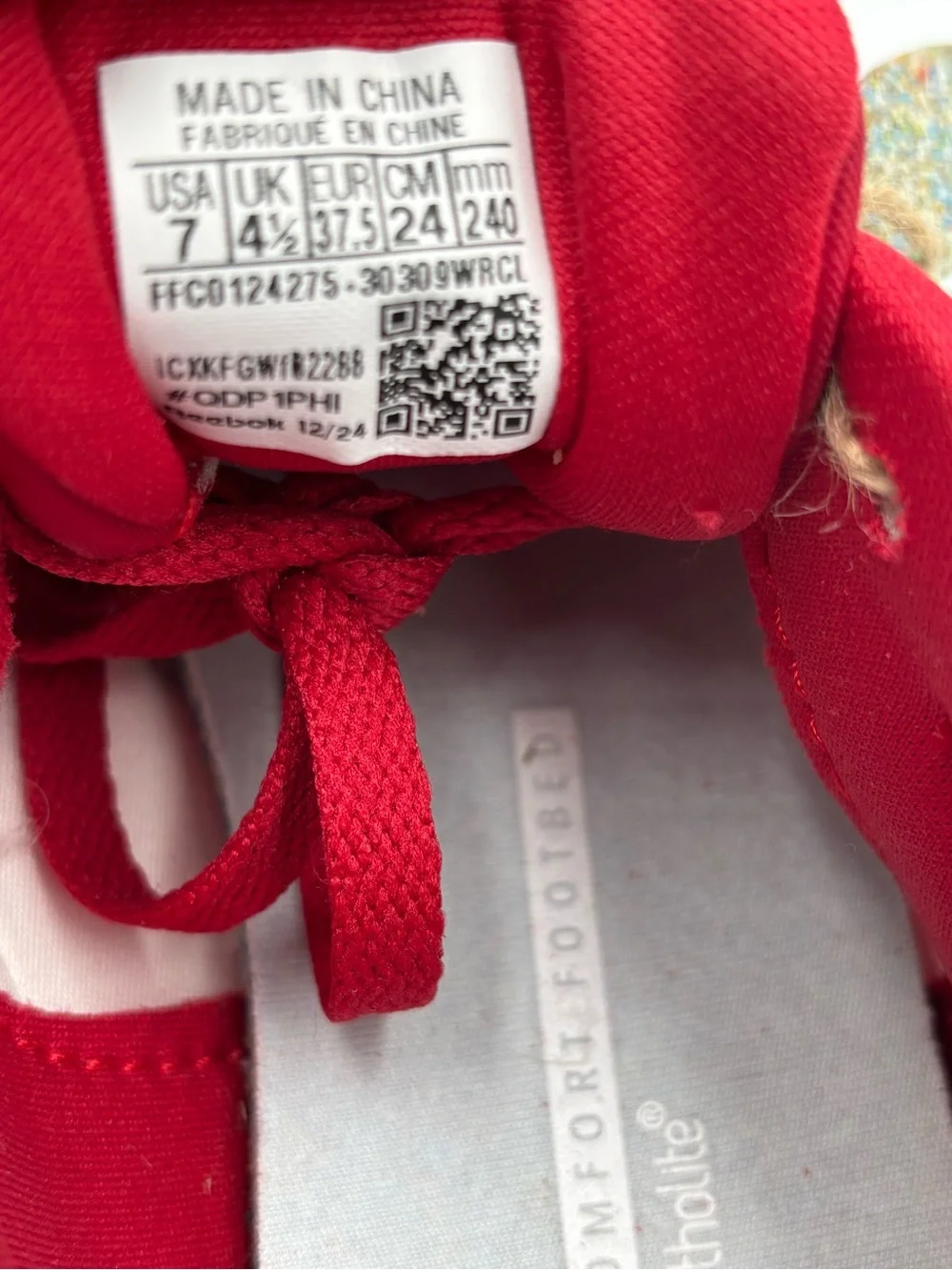 Reebok Women’s Red Suede Nylon Retro Sneakers OrthoLite Size 7 New